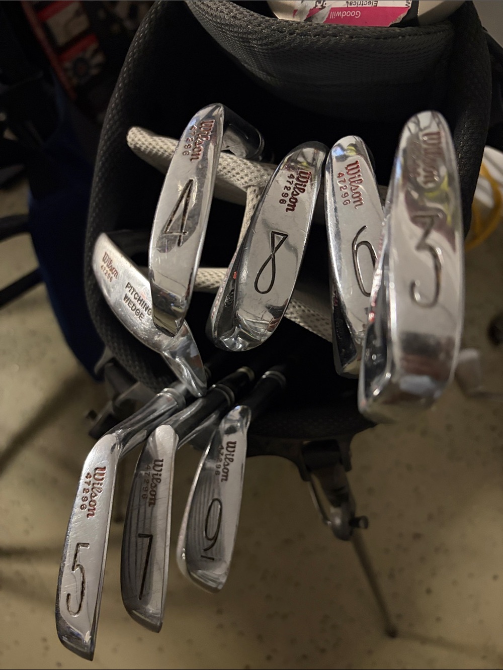 Wilson Men's Golf Iron Set - Silver Patty Berg 3-W Lefty